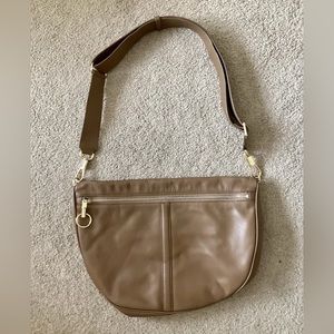 NWOT Elizabeth and James Scott Half Moon Leather Messenger Bag Handbag Tan Brown